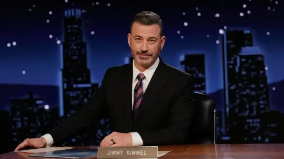 Jimmy Kimmel supera a Trump en popularidad según encuesta