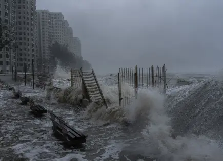 Tifón Ragasa azota Hong Kong y el sur de China