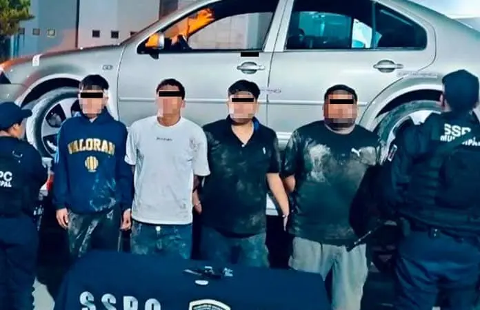 Tras persecución, capturan a cuatro sujetos armados