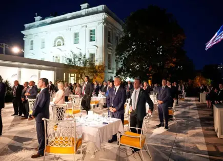 Trump convierte jardín de Rosas en Club exclusivo en la Casa Blanca