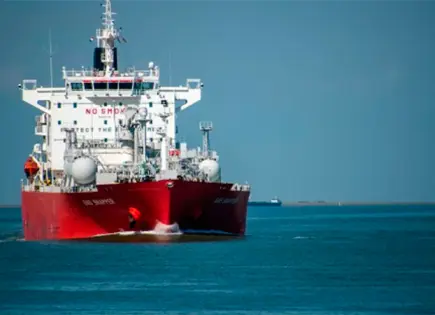 Aumento de costos y tensiones geopolíticas afectan al comercio marítimo global