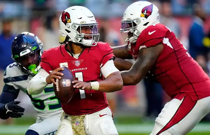 Buscan Seahawks y Cardinals la cima