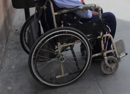 Sigue deuda con las personas con discapacidad: Fundación