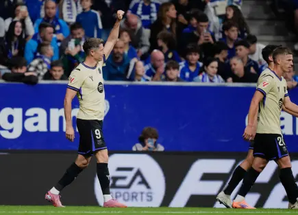 Barcelona remonta para vencer al Real Oviedo en La Liga Barcelona remonta para vencer al Real Oviedo en La Liga