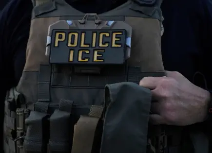 Centro de detención de inmigrantes en Chicago enfrenta acusaciones de condiciones inhumanas