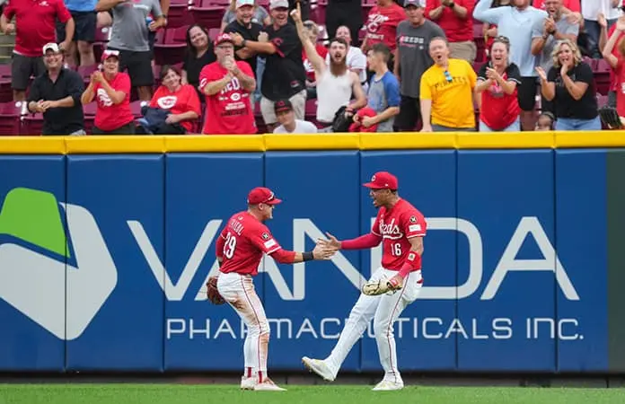 Se aferran los Rojos al comodín