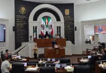 Congreso deja sin efecto inhabilitación a Xavier Nava