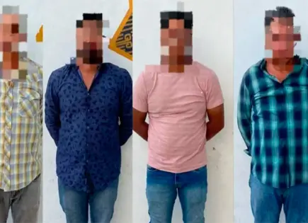 Detienen al papá de Julión Álvarez por portación de armas a bordo de vehículo robado Detienen al papá de Julión Álvarez por portación de armas a bordo de vehículo robado