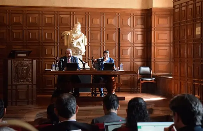 Con tecnología, intentó hacer trampa en examen de la UASLP