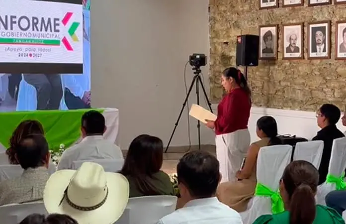 Reprueban regidores informe de alcaldesa de Tancanhuitz