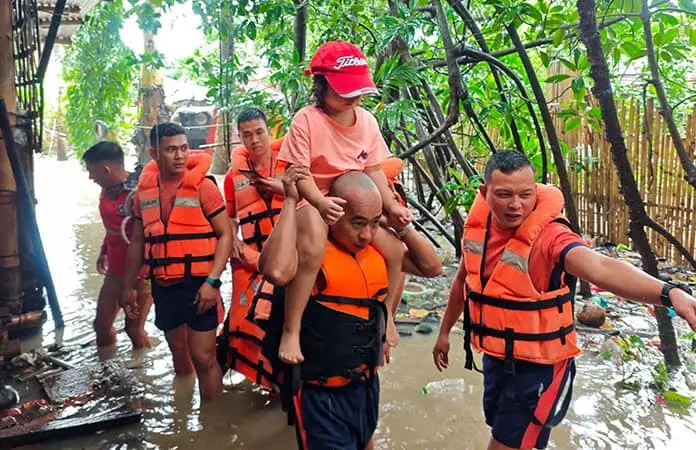 Tormenta azota Filipinas