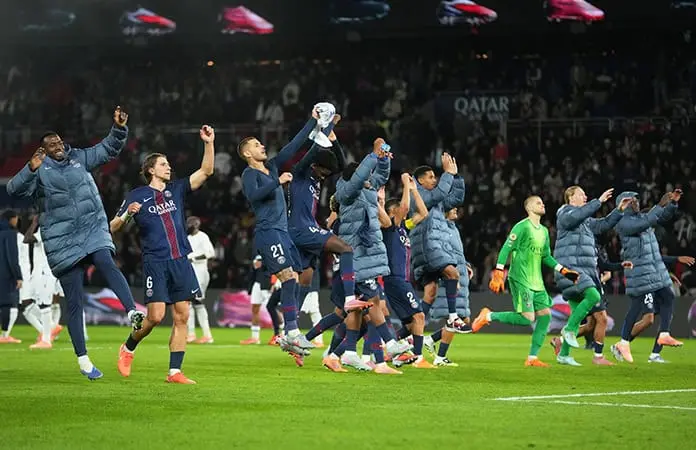 Amplía el PSG su ventaja en la cima