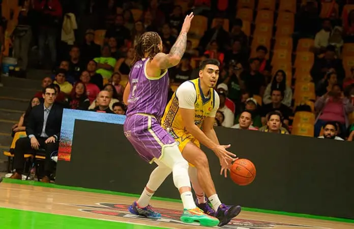 Canastean los Dorados a Santos del Potosí 