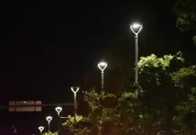 Carranza sufre daños en alumbrado por vandalismo Carranza sufre daños en alumbrado por vandalismo