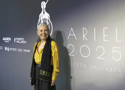 Luisa Huertas triunfa en premios y va por Oscar y Goya