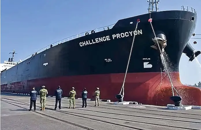 Se falsificaban las muestras de huachicol fiscal