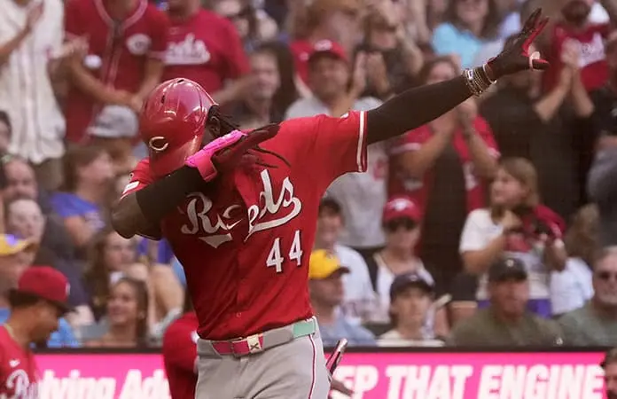 Aseguran playoffs los Reds echan a los Mets