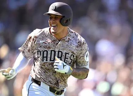 Con barrida Padres avanzan a la postemporada 