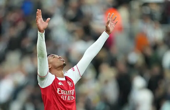 Dramática victoria del Arsenal sobre Newcastle