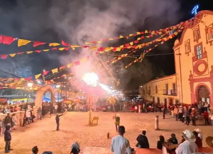 Explosión de pirotecnia en Mexquitic dejó nueve lesionados Explosión de pirotecnia en Mexquitic dejó nueve lesionados