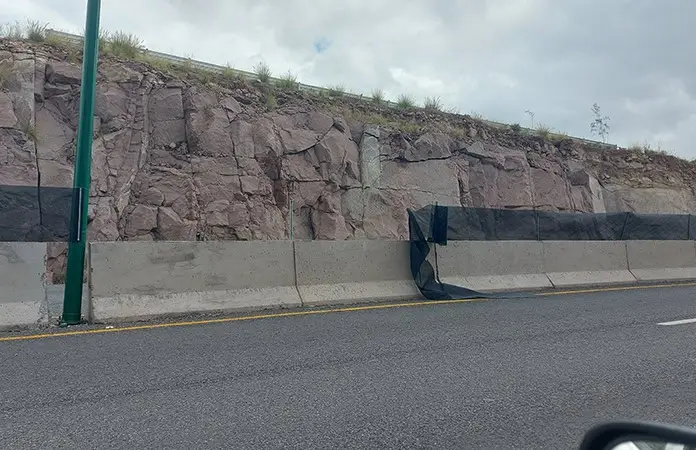 Muestra deterioro nueva Vía Alterna