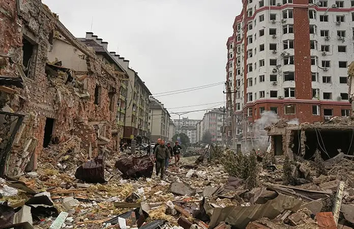 Rusia ataca Kiev; hay 4 fallecidos