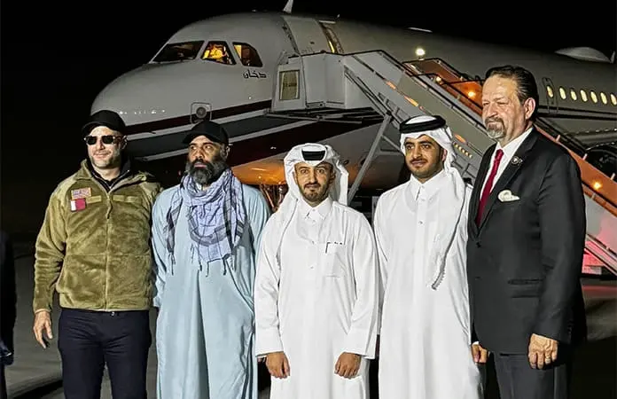 Talibanes liberan a un estadounidense