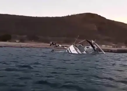 Tormenta hunde yate en costas de Sonora; rescatan a tripulantes