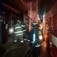 Un cortocircuito incendia depósito de cerveza Un cortocircuito incendia depósito de cerveza