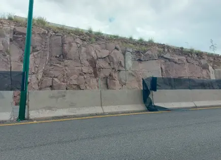 Deconfían de seguridad de la ruta en Vía Alterna Deconfían de seguridad de la ruta en Vía Alterna