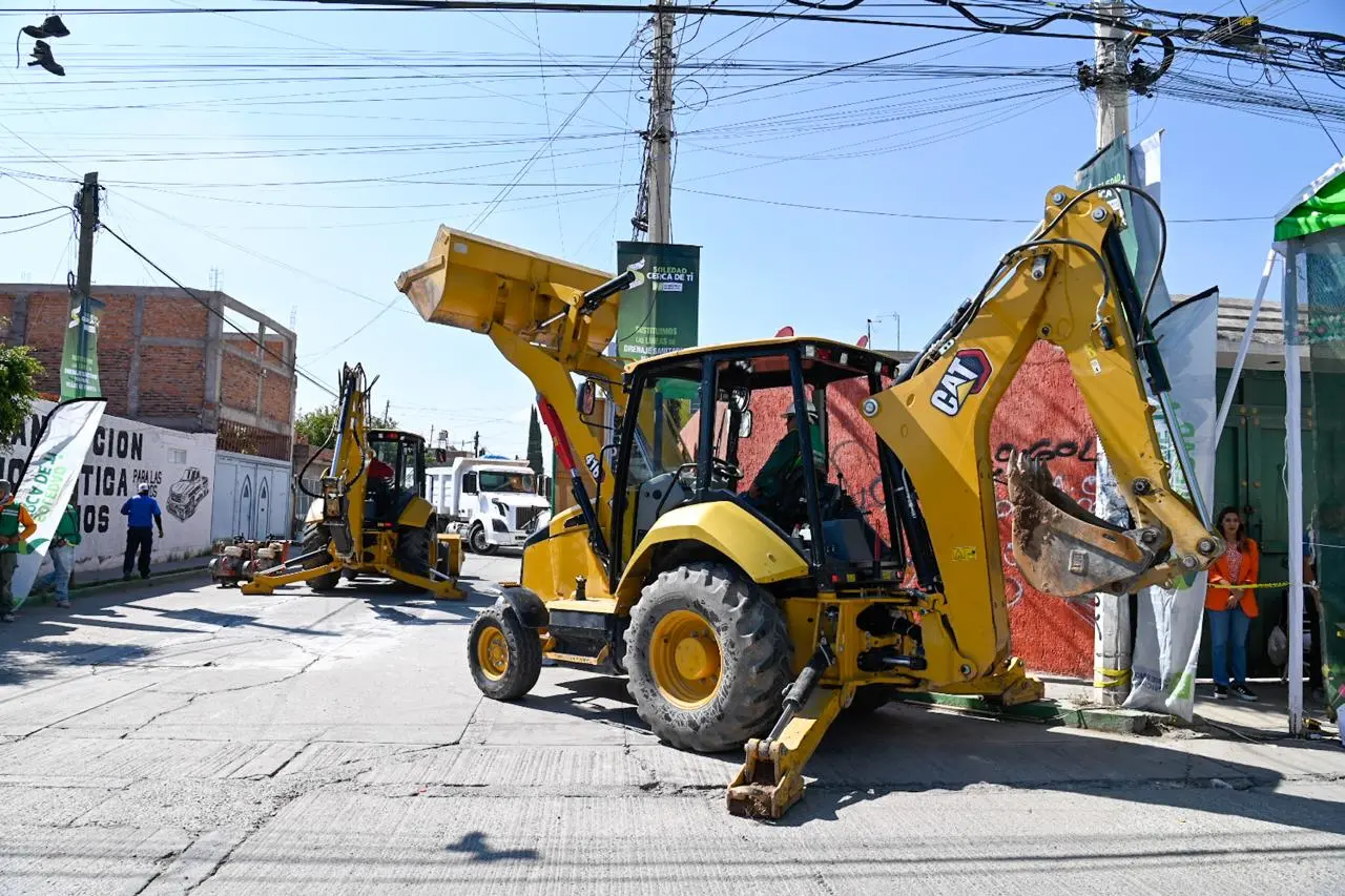Inician sustitución de la red de drenaje en Villas de Foresta y Villas del Potosí