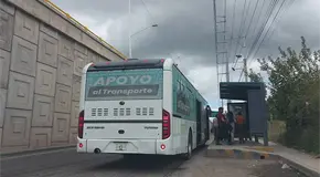 MetroRed quita hasta 60% de pasajeros a permisionarios MetroRed quita hasta 60% de pasajeros a permisionarios