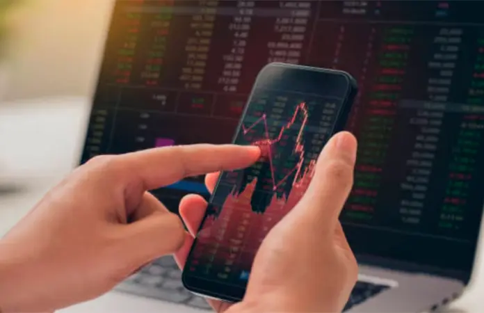 Estudio revela que la mayoría de mexicanos siente incertidumbre sobre su futuro