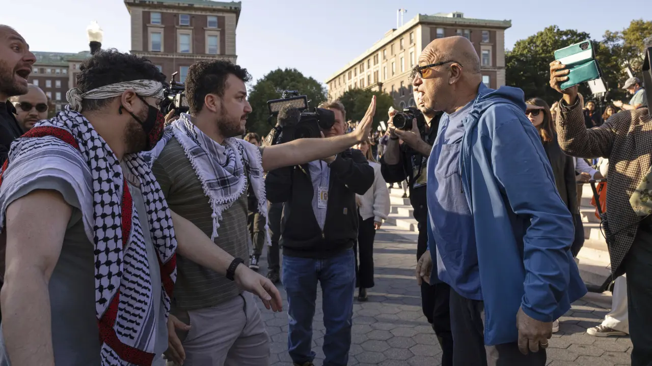 Juez federal dictamina contra deportación ideológica de Trump