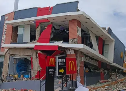 Sismo de 6.9 en Filipinas mata a 31 personas Sismo de 6.9 en Filipinas mata a 31 personas