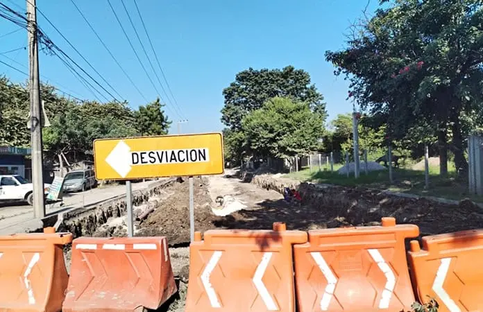 Obra de la Santa Rosa desquicia a los colonos