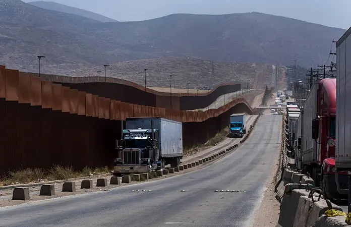 Por arancel, cae 20% el comercio de mercancías