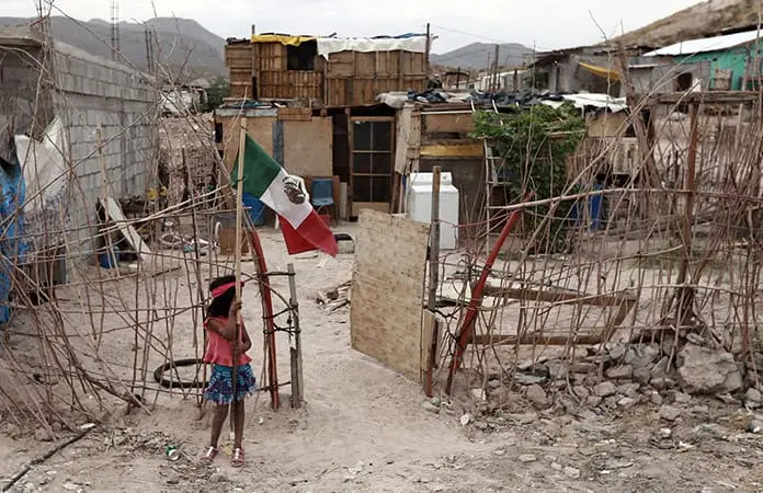 Avances en México y Brasil reducen la pobreza en América Latina