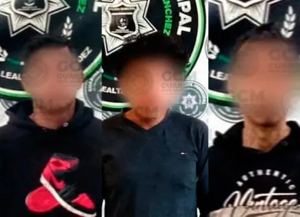 Tres hombres detenidos por portación de arma prohibida Tres hombres detenidos por portación de arma prohibida