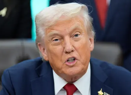 Trump ordena revisar ayuda federal en Portland por anarquía