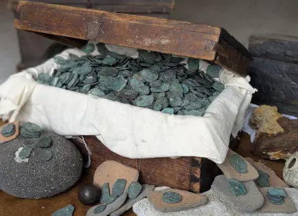 Hallan tesoro español en aguas de Florida