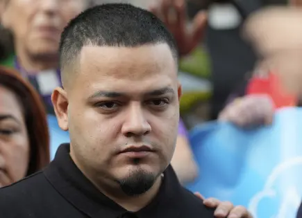 Juez federal niega asilo a Kilmar Ábrego García en caso emblemático