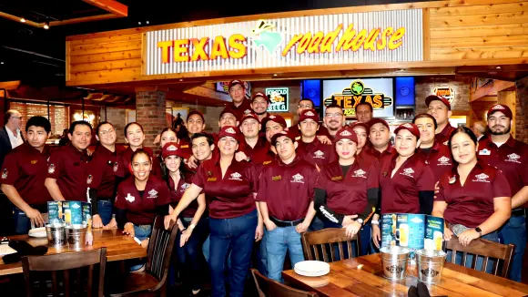 Llega  a San Luis Potosí Texas Roadhouse