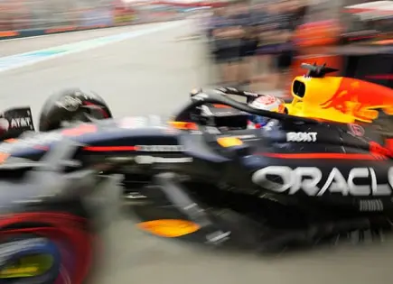 Va Verstappen por todo en Singapur