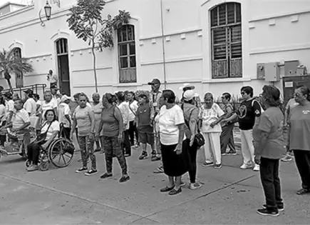 Arrancó campaña del mes rosa 