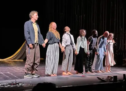 CONTINÚA FESTIVAL DE DANZA CONTEMPORÁNEA