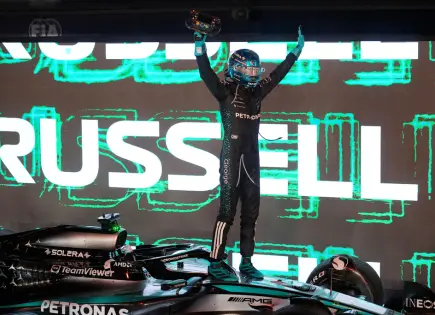 George Russell se impone en el GP de Singapur