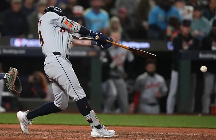 McKinstry impulsa a Tigres al triunfo