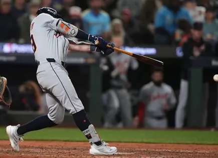 McKinstry impulsa a Tigres al triunfo