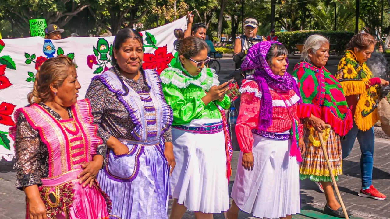 Reformas de Morena dejan descontento en pueblos indígenas